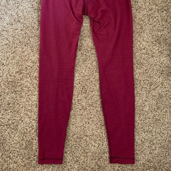 Lululemon Wunder Unders - Picture 2 of 3